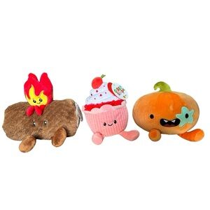 Gigglescape Target Plush Set Pumpkin Log Cupcake